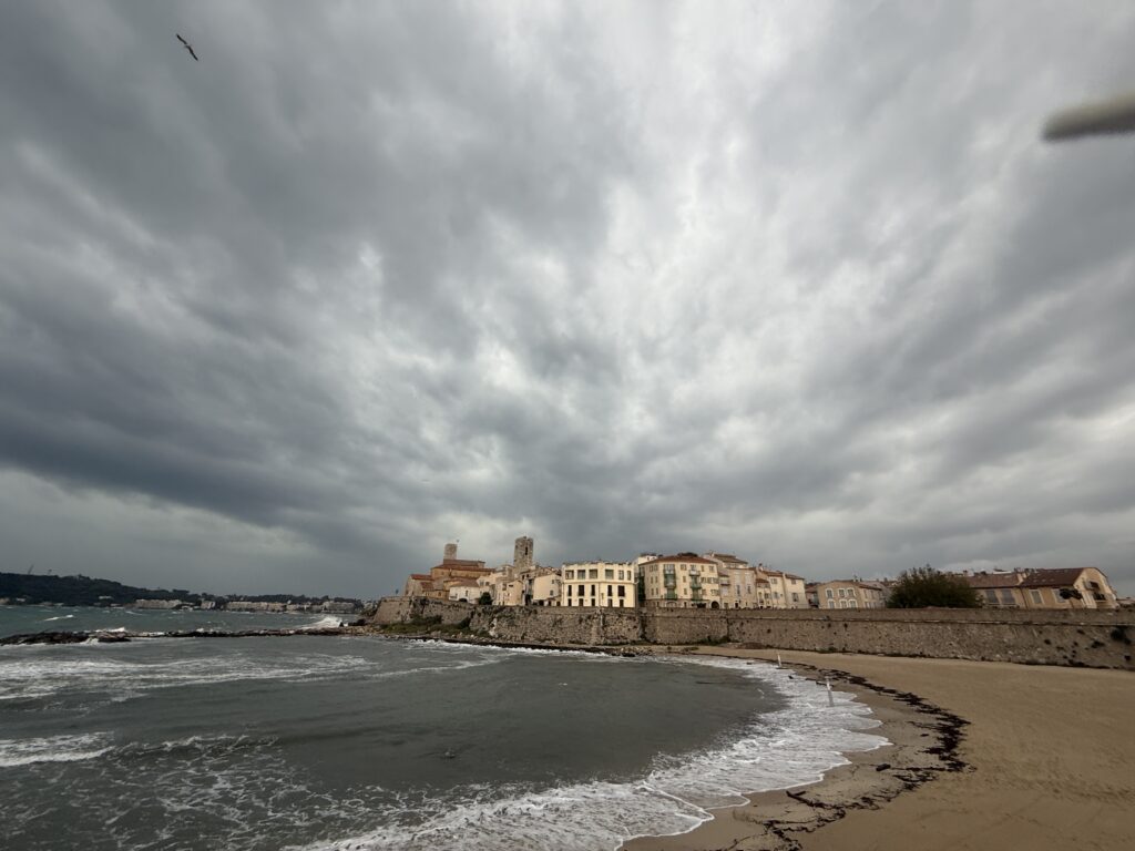 Thunder storm and floods in South of France