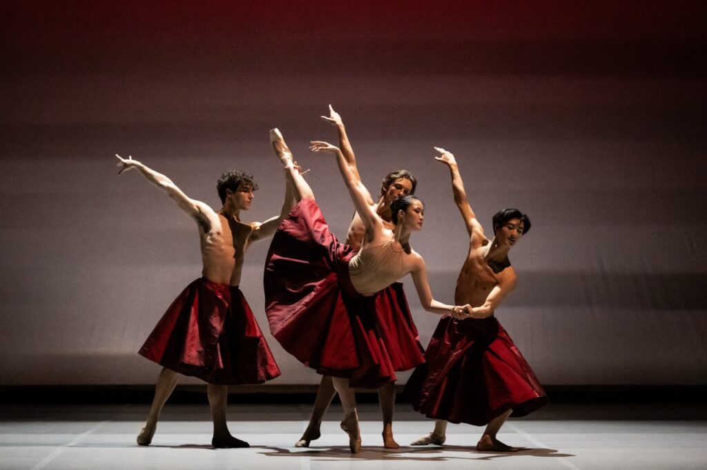 JUNIOR BALLET (c) Julien Benhamou OnP Large