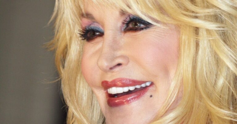 Dolly Parton passes away