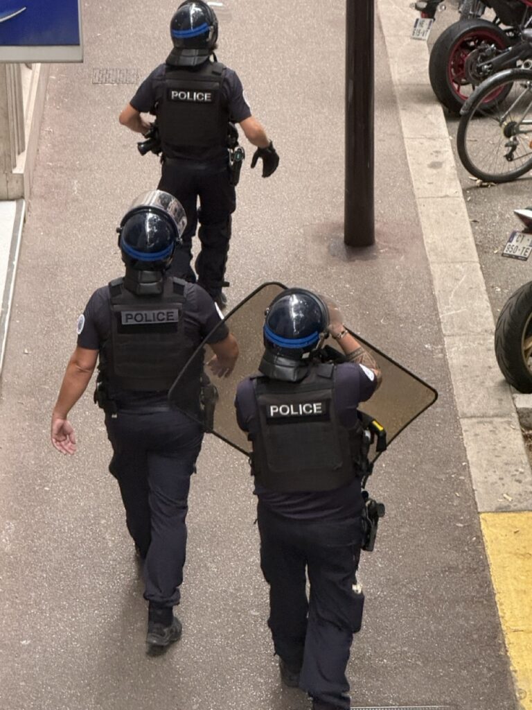 Protests scolaires en France, à Antibes, en Riviera