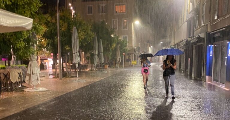 weather-alert-thunderstorms-floods-cannes-riviera
